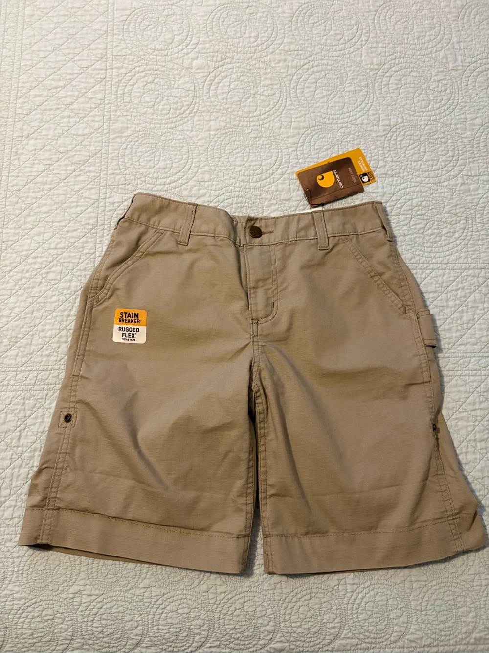 Carhartt Smithville utility shorts. Size 4. NWT